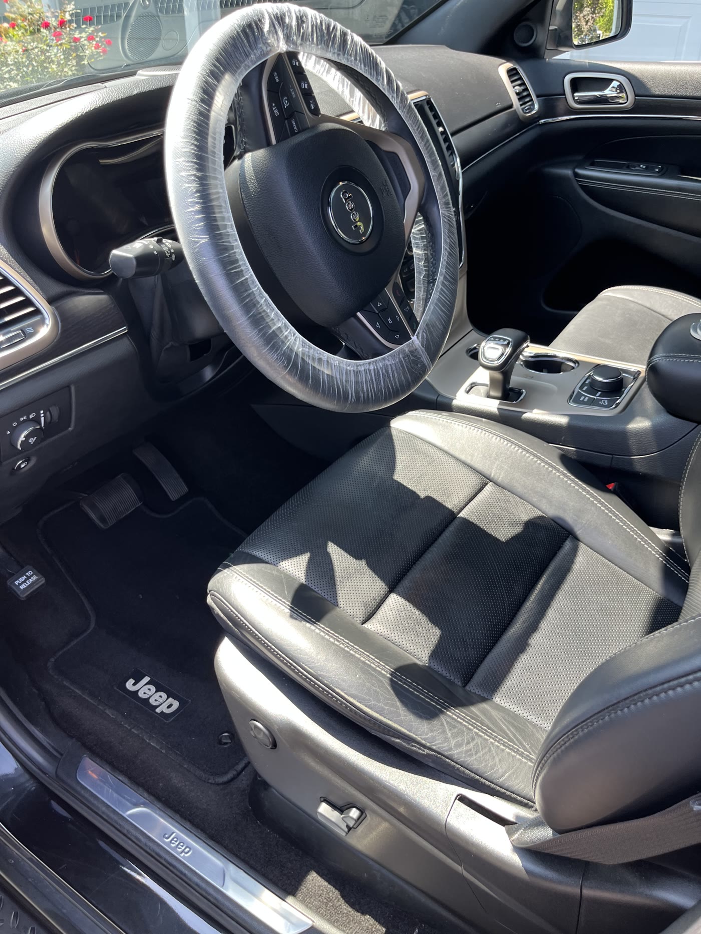 Front seats and carpets after the vacuum by Alum Auto Detailing, Westerville